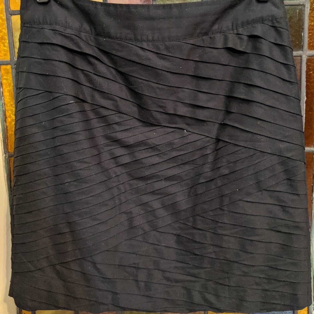 White House Black Market Skirt